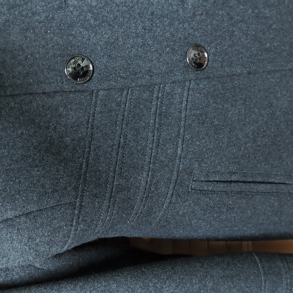 Wool coat - Picture 2 of 4